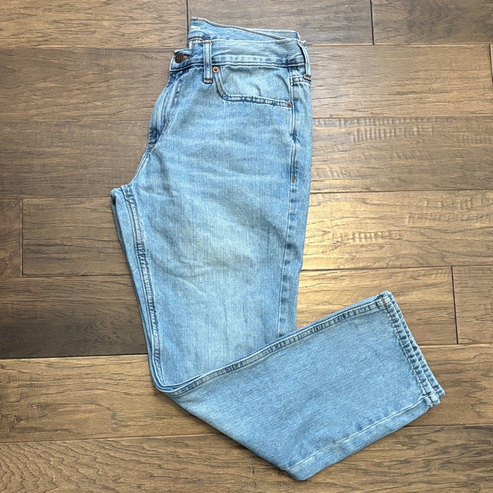 Old Navy Men’s Light Wash Denim Jeans Size 32x30